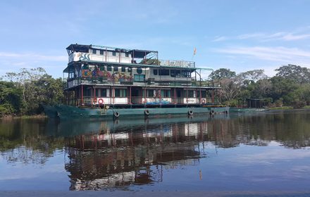 Flotel Reina de Enín